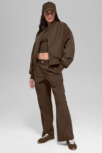 ألو يوجا فرو صناعي أوربانايت بومبر - إسبريسو/عاجي in Kuwait