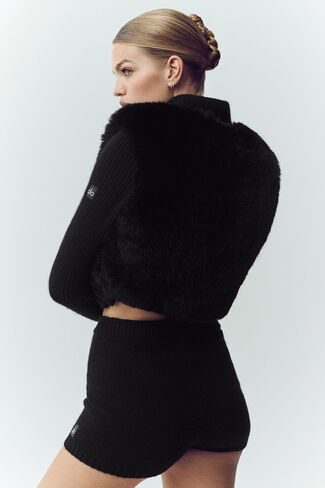 Alo Yoga Faux Fur Cashmere Northstar Full Zip - Black in Kuwait