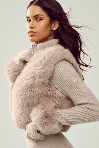 Alo Yoga Faux Fur Cashmere Northstar Full Zip - Oat Heather in Saudi Arabia