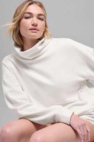 Alo Yoga Polar Fleece Hazy Pullover - Ivory in Saudi Arabia