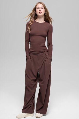 Alo Yoga Ribbed Modal Long Sleeve - Brownstone in Saudi Arabia