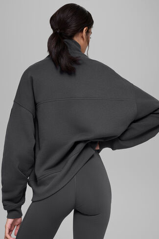 بلوفر Alo Yoga Hazy Mock Neck - أنثراسايت in Kuwait