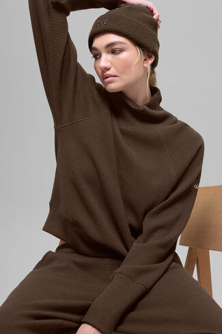 Alo Yoga Waffle Weekend Escape Mock Neck Long Sleeve - Espresso in Saudi Arabia