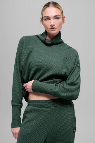 Alo Yoga Waffle Weekend Escape Mock Neck Long Sleeve - Clover Green in Kuwait