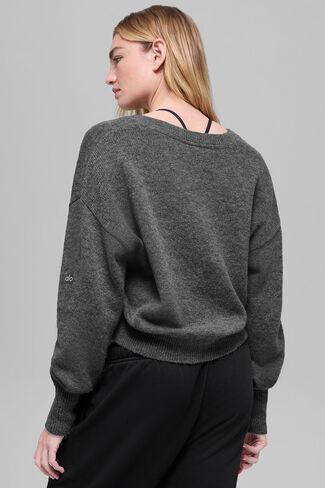 Alo Yoga Wool Cashmere Cropped New Class V-Neck Sweater - Platinum Grey in Kuwait