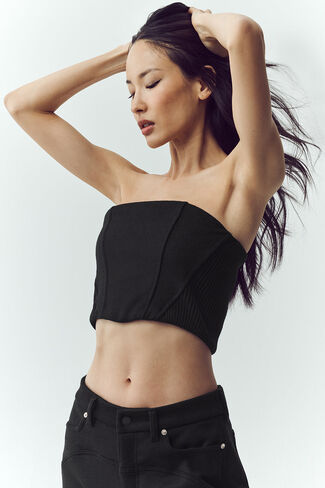 مشد Alo Yoga Wool Blend Nightcap - أسود in Kuwait
