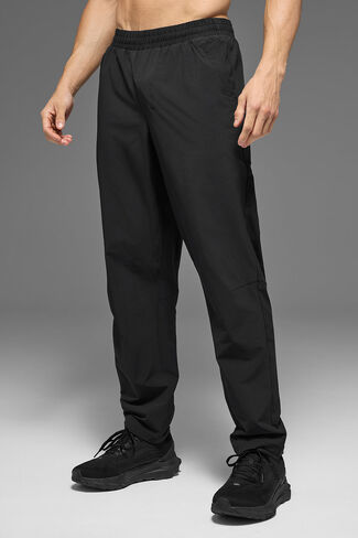 Alo Yoga Repetition Pant - Black in Saudi Arabia