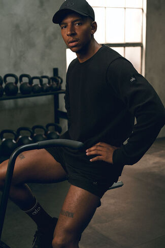 طاقم ألو يوجا وافل لاونج بأكمام طويلة - أسود in Kuwait