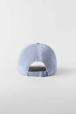 Alo Yoga Velvet Off-Duty Cap - Winter Frost - Winter Frost / One Size in Saudi Arabia