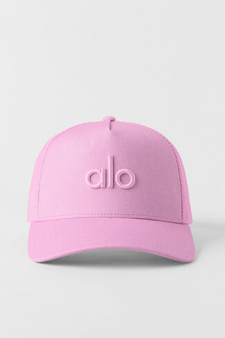 قبعة سائق الشاحنة Alo Yoga District - كاندي هارت وردي - كاندي هارت وردي / مقاس واحد in Kuwait