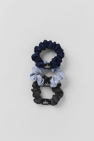 مجموعة Alo Yoga Fresh Mini Scrunchie من 3 قطع - صقيع الشتاء/كحلي/أنثراسايت - صقيع الشتاء/كحلي/أنثراسايت / مقاس واحد in Kuwait
