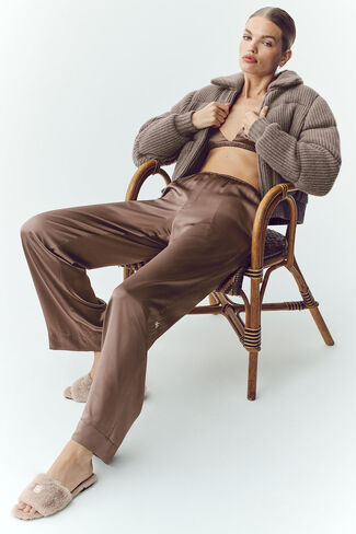 آلو يوجا صندل آلو كلاسيكو فرو صناعي - شوفان in Kuwait