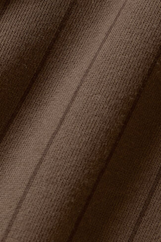 بنطلون رياضي Alo Yoga Pinstripe ذو ساق مستقيمة - Espresso Pinstripe in Kuwait