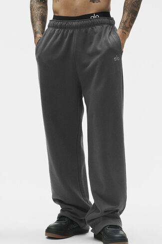 Alo Yoga Accolade Straight Leg Sweatpant - Anthracite in Kuwait