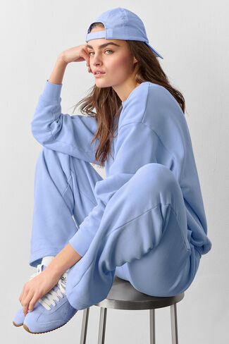 قبعة Alo Yoga خارج الخدمة - أزرق بروفانس فاتح - أزرق بروفانس فاتح / مقاس واحد in Kuwait