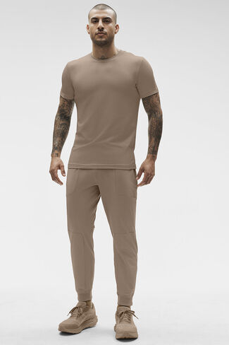 Alo Yoga Conquer Reform Crewneck Short Sleeve - Gravel in Kuwait
