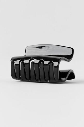 Alo Yoga Effortless Claw Clip - Black - Black / One Size in Kuwait