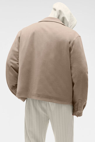 Alo Yoga Kickback Jacket - Gravel in Kuwait