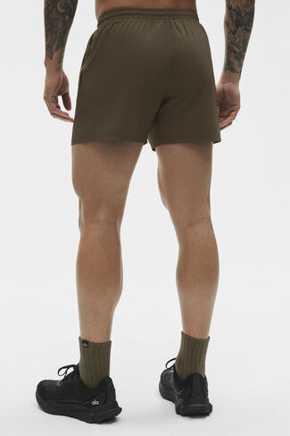 Alo Yoga 5" Circuit Short - Olive Tree in Saudi Arabia