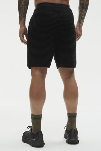 شورت Alo Yoga 5 بوصة من نسيج محبوك - أسود in Kuwait