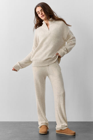 Alo Yoga Wool Cashmere New Class 1/4 Zip Pullover - Oatmeal Heather in Kuwait