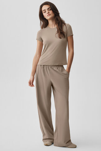 ألو يوجا بأكمام قصيرة طوال اليوم - حصى in Kuwait