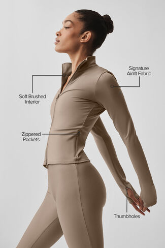 جاكيت Alo Yoga Airlift Winter Warm Radiant بسحاب كامل - حصى in Kuwait