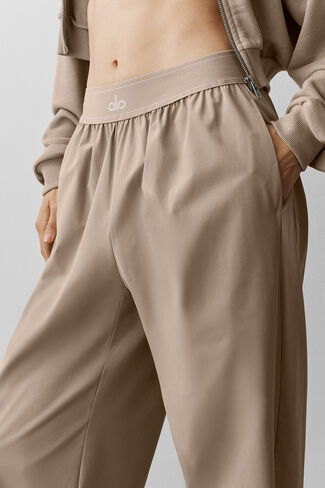 ألو - بنطلون يوجا سوت أب (عادي) - حصى in Kuwait