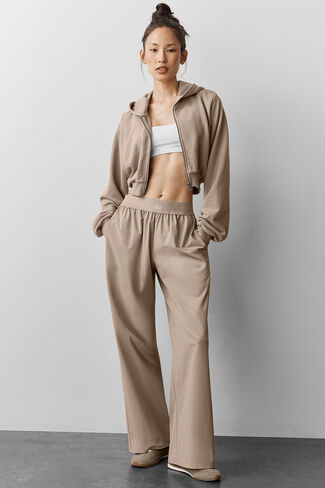 ألو - بنطلون يوجا سوت أب (عادي) - حصى in Kuwait