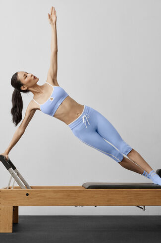 Alo Yoga Airbrush High-Waist Race Pace Capri - Light Provence Blue/White in Kuwait