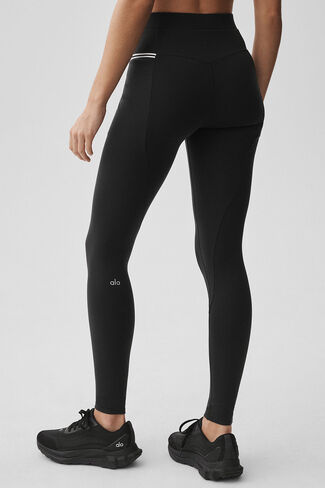 Alo Yoga Airbrush High-Waist Fast Track Leggings - أسود/أبيض in Kuwait