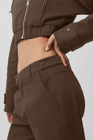 Alo Yoga High Road Straight Leg Pant - Espresso in Saudi Arabia