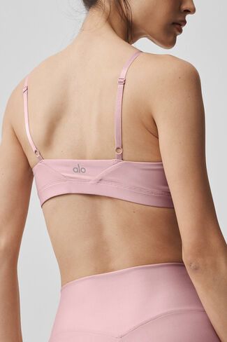 Alo Yoga Airlift Fine Line Bra - Vintage Pink in Saudi Arabia