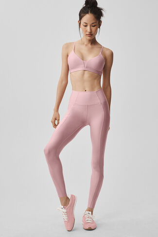 Alo Yoga Airlift Fine Line Bra - Vintage Pink in Saudi Arabia