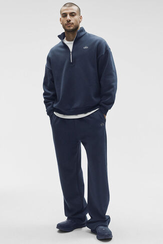 Alo Yoga Accolade بنطال رياضي بأرجل مستقيمة - كحلي in Kuwait