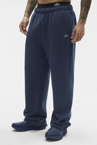 Alo Yoga Accolade بنطال رياضي بأرجل مستقيمة - كحلي in Kuwait