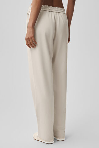Alo Yoga Double Take Straight Leg Pant - Bone in Saudi Arabia