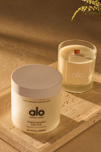 Alo Yoga Candlelight Calm Bath Set - No Color / 2 Piece in Kuwait