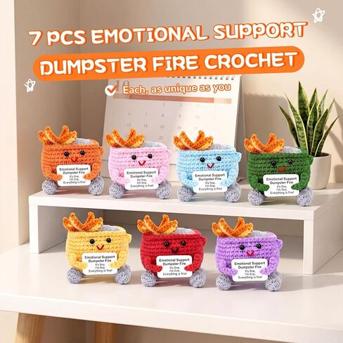 7 قطع من الكروشيه للدعم العاطفي مع بطاقة إيجابية، ملحقات مكتبية لطيفة مصنوعة يدويًا، هدايا عيد ميلاد لزملاء العمل لتخفيف التوتر للنساء والرجال، ديكور مكتب مضحك in Kuwait