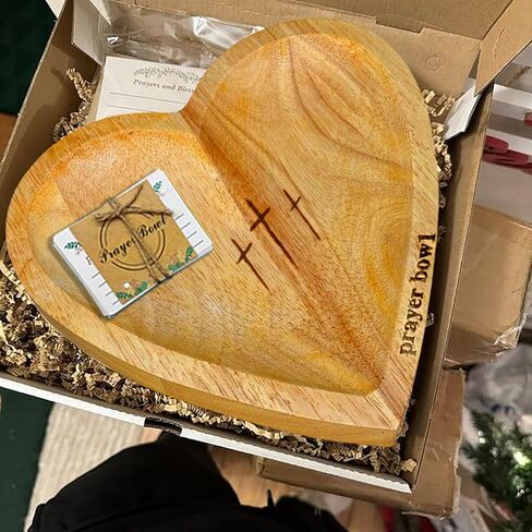 Prayer Bowl Heart Shaped, Religious Prayer Dough Bowl Wooden, for Religious Christian Congregation Gifts in Saudi Arabia