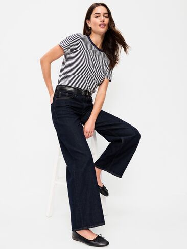 تي شيرت مخطط برقبة دائرية من Old Navy EveryWear - شريط بحري in Kuwait