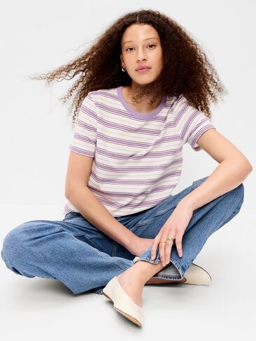 تي شيرت مخطط برقبة دائرية من Old Navy EveryWear - شريط أرجواني فاتح in Kuwait