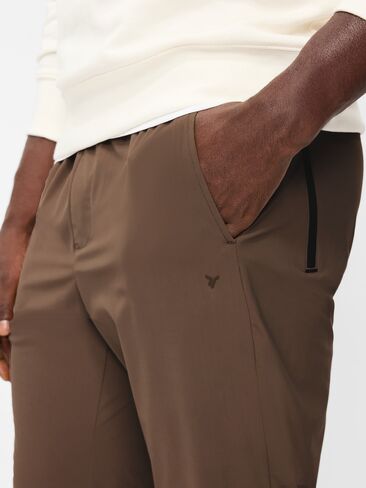 Old Navy ProTrain Jogger Pants - Elkhorn in Saudi Arabia