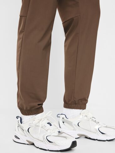 Old Navy ProTrain Jogger Pants - Elkhorn in Saudi Arabia