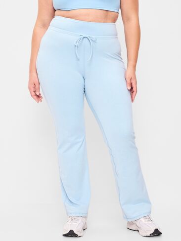 Old Navy Extra High-Waisted CloudComfy Flare Leggings - Sky Maintenance in Saudi Arabia