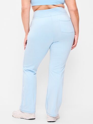 Old Navy Extra High-Waisted CloudComfy Flare Leggings - Sky Maintenance in Saudi Arabia