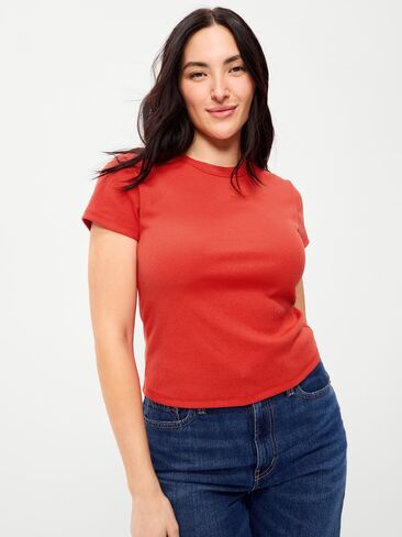تي شيرت Old Navy Snug Crop - أزرار حمراء in Saudi Arabia