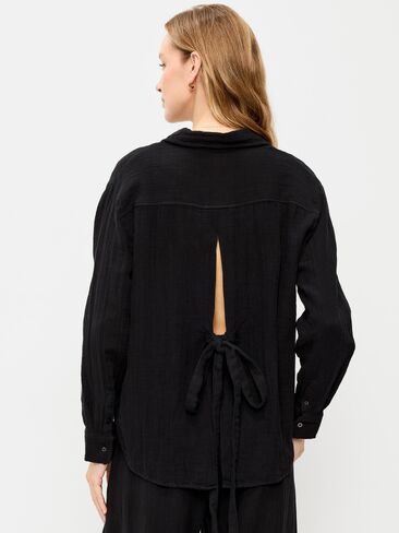 Old Navy Open-Back Crinkle Gauze Button-Down Shirt - Black Jack in Saudi Arabia