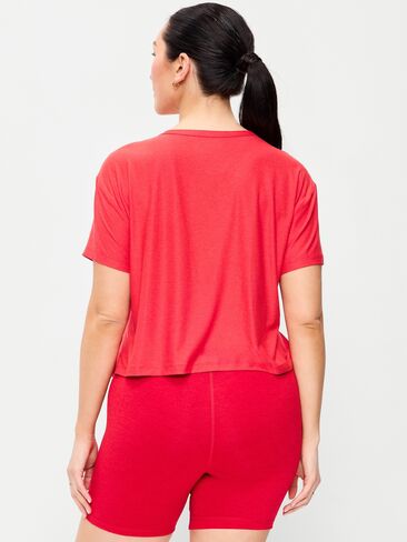 Old Navy CloudMotion T-Shirt - Amaryllis in Saudi Arabia