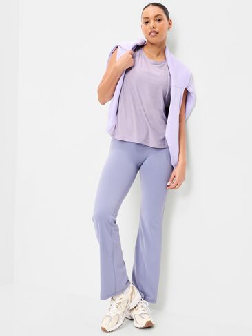 قميص بدون أكمام Old Navy CloudMotion - لافندر داكن in Kuwait